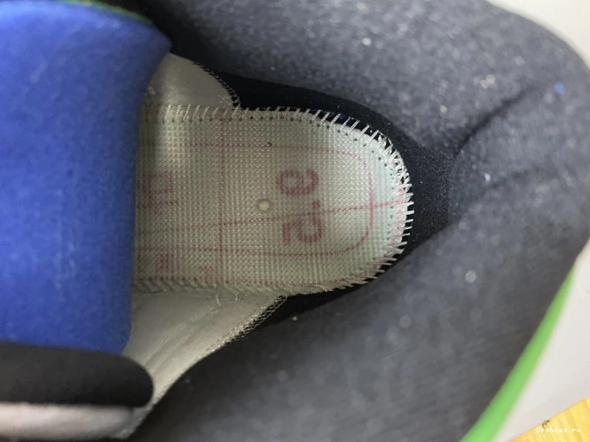 “LUCKY DB6537-113 13 AIR GREEN” JORDAN 0907